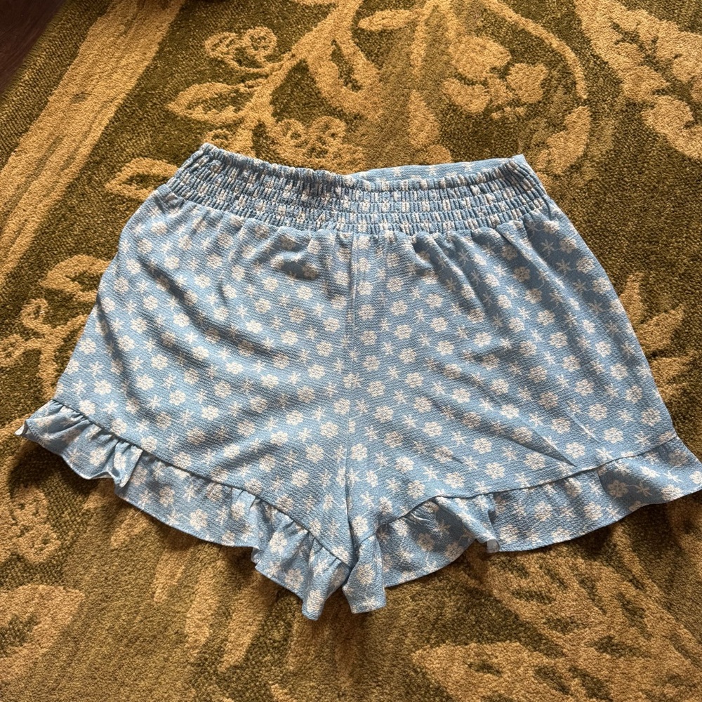 BCBGeneration Light Blue Floral Smocked Set - Picture 8 of 16